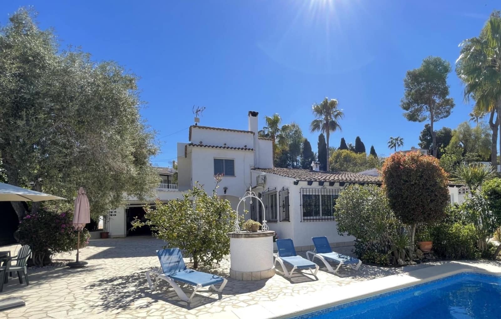 4 slaapkamer Villa te koop in Moraira met zwembad garage - € 850.000 (Ref: 10064822)