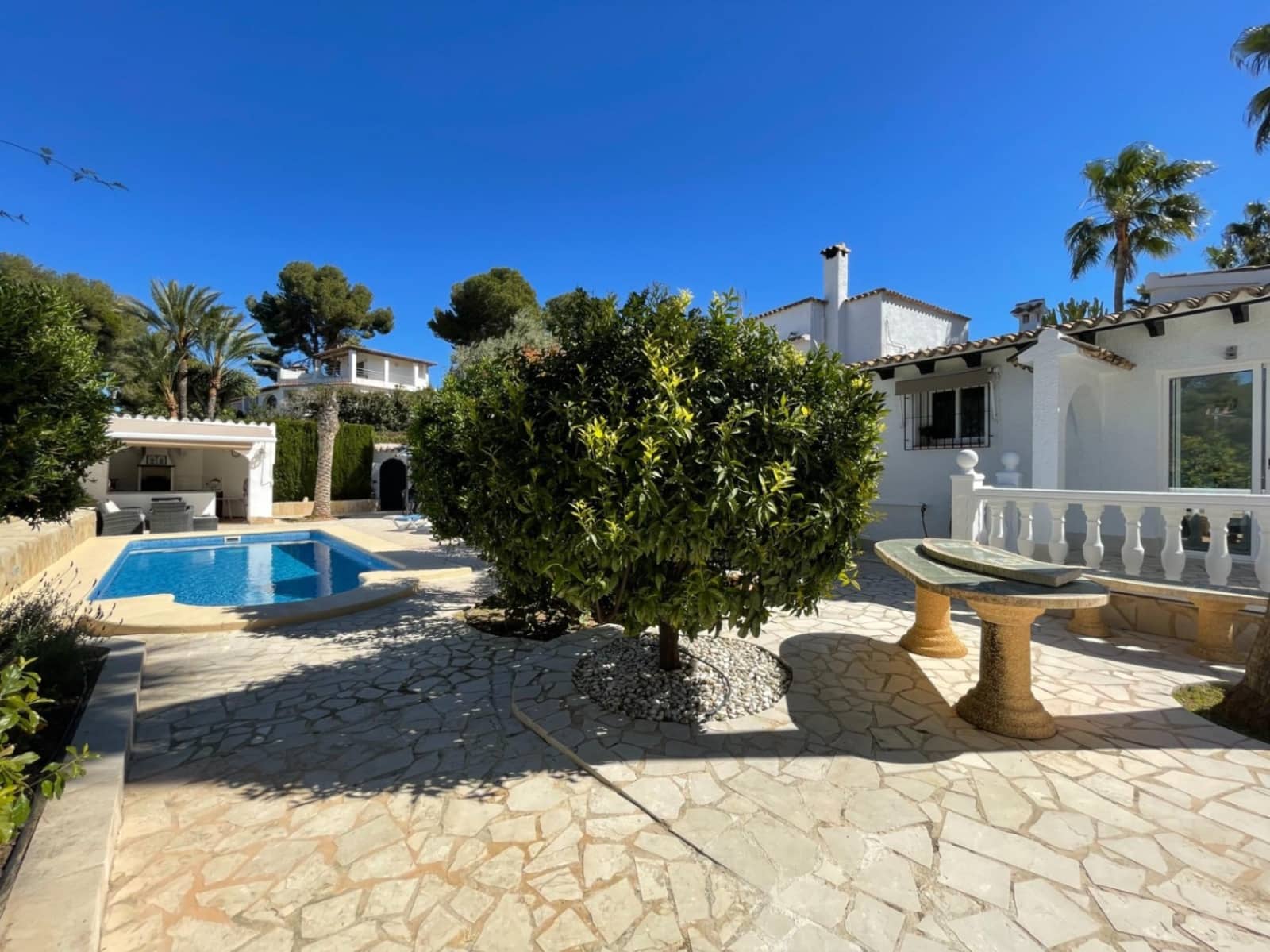4 slaapkamer Villa te koop in Moraira met zwembad garage - € 850.000 (Ref: 10064822)
