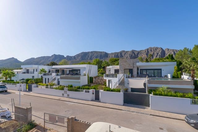 3 chambre Villa/Maison à vendre à Beniarbeig avec piscine garage - 695 000 € (Ref: 10072688)