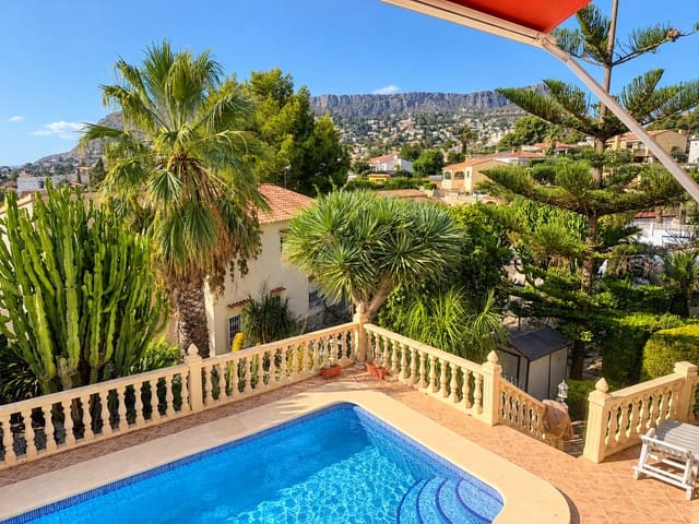 Chalet de 3 habitaciones en Calpe / Calp en venta con piscina garaje - 695.000 € (Ref: 10072953)
