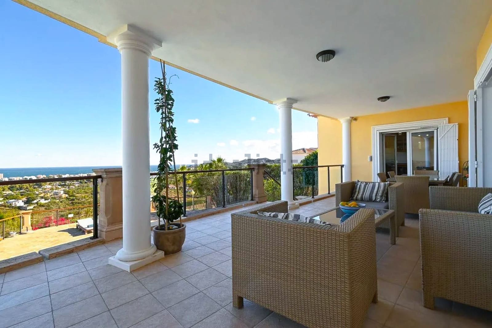 Chalet de 4 habitaciones en Javea / Xàbia en venta con piscina garaje - 1.685.000 € (Ref: 10081419)