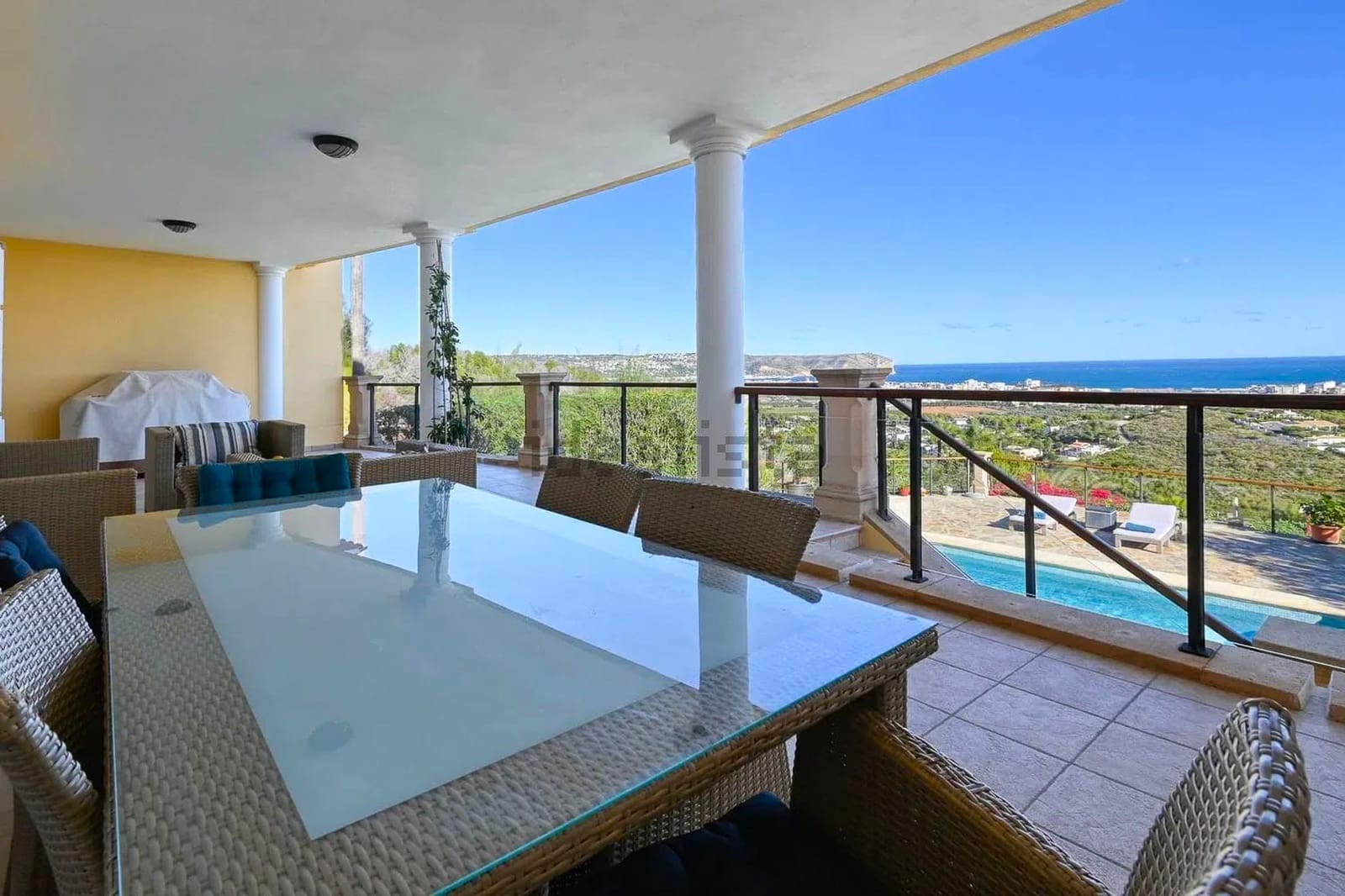 Chalet de 4 habitaciones en Javea / Xàbia en venta con piscina garaje - 1.685.000 € (Ref: 10081419)