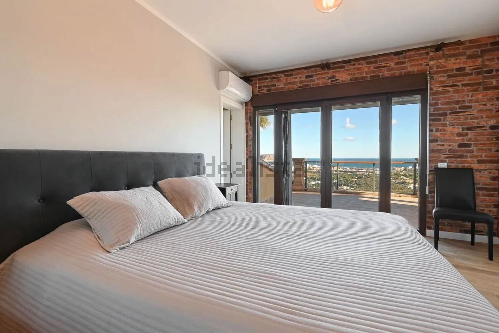 Chalet de 4 habitaciones en Javea / Xàbia en venta con piscina garaje - 1.685.000 € (Ref: 10081419)