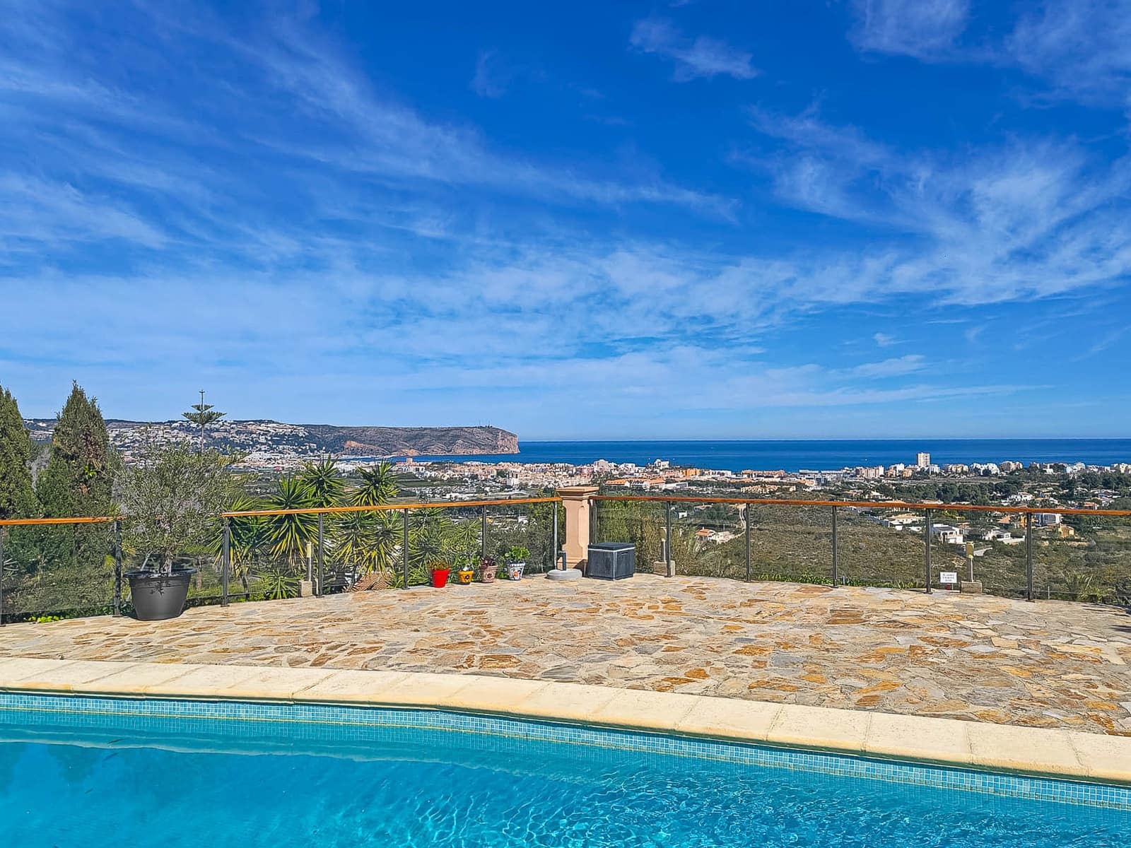 Chalet de 4 habitaciones en Javea / Xàbia en venta con piscina garaje - 1.685.000 € (Ref: 10081419)