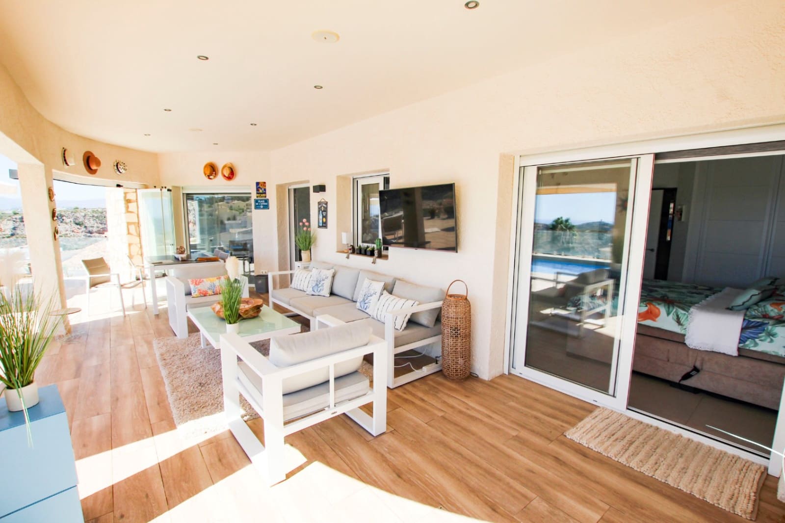4 Zimmer Villa zu verkaufen in Teulada mit Pool Garage - 920.000 € (Ref: 10081422)
