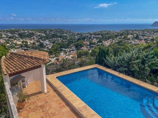 3 quarto Moradia para venda em Benissa com piscina garagem - 715 000 € (Ref: 10086343)
