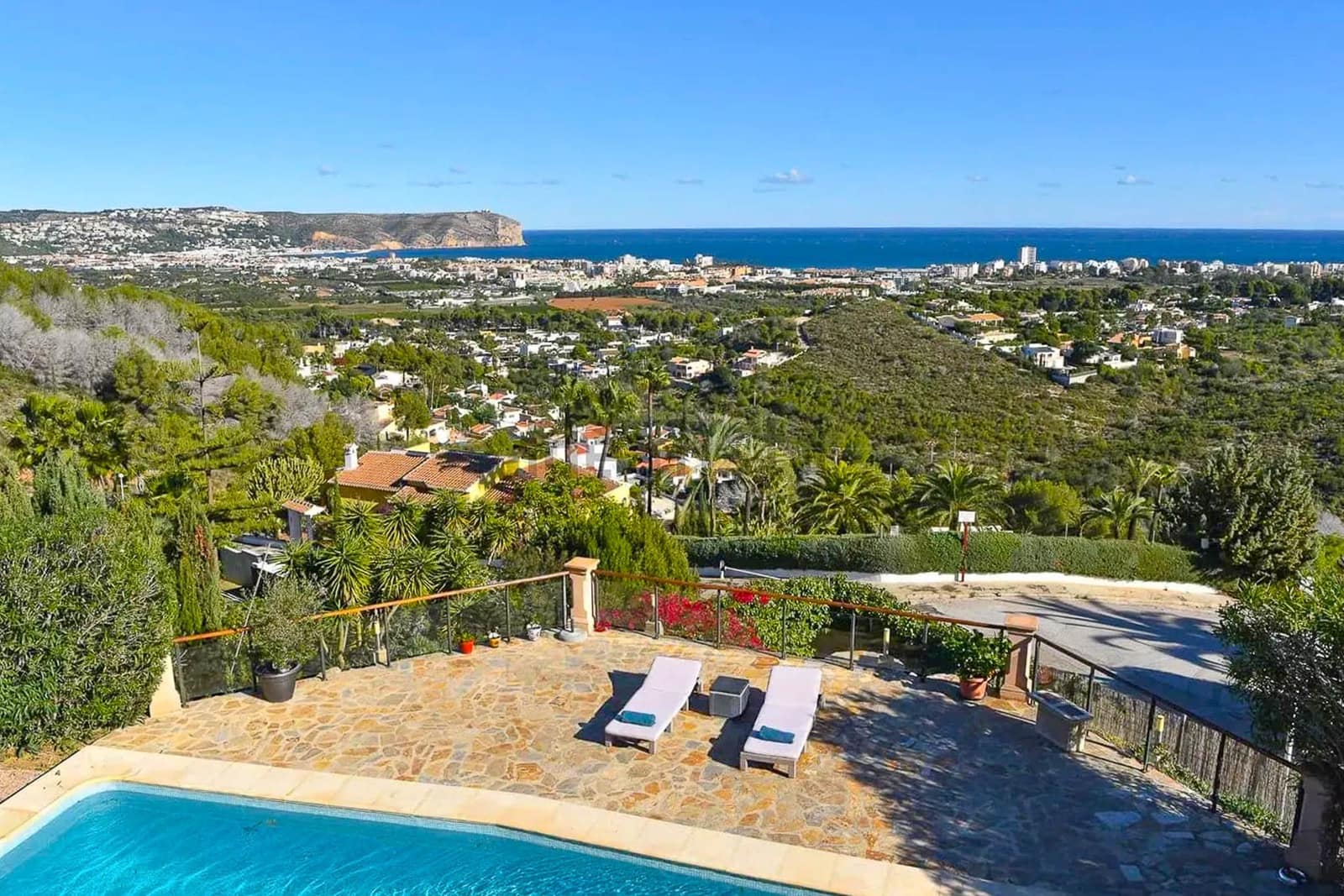 Chalet de 4 habitaciones en Javea / Xàbia en venta con piscina garaje - 1.685.000 € (Ref: 10086344)