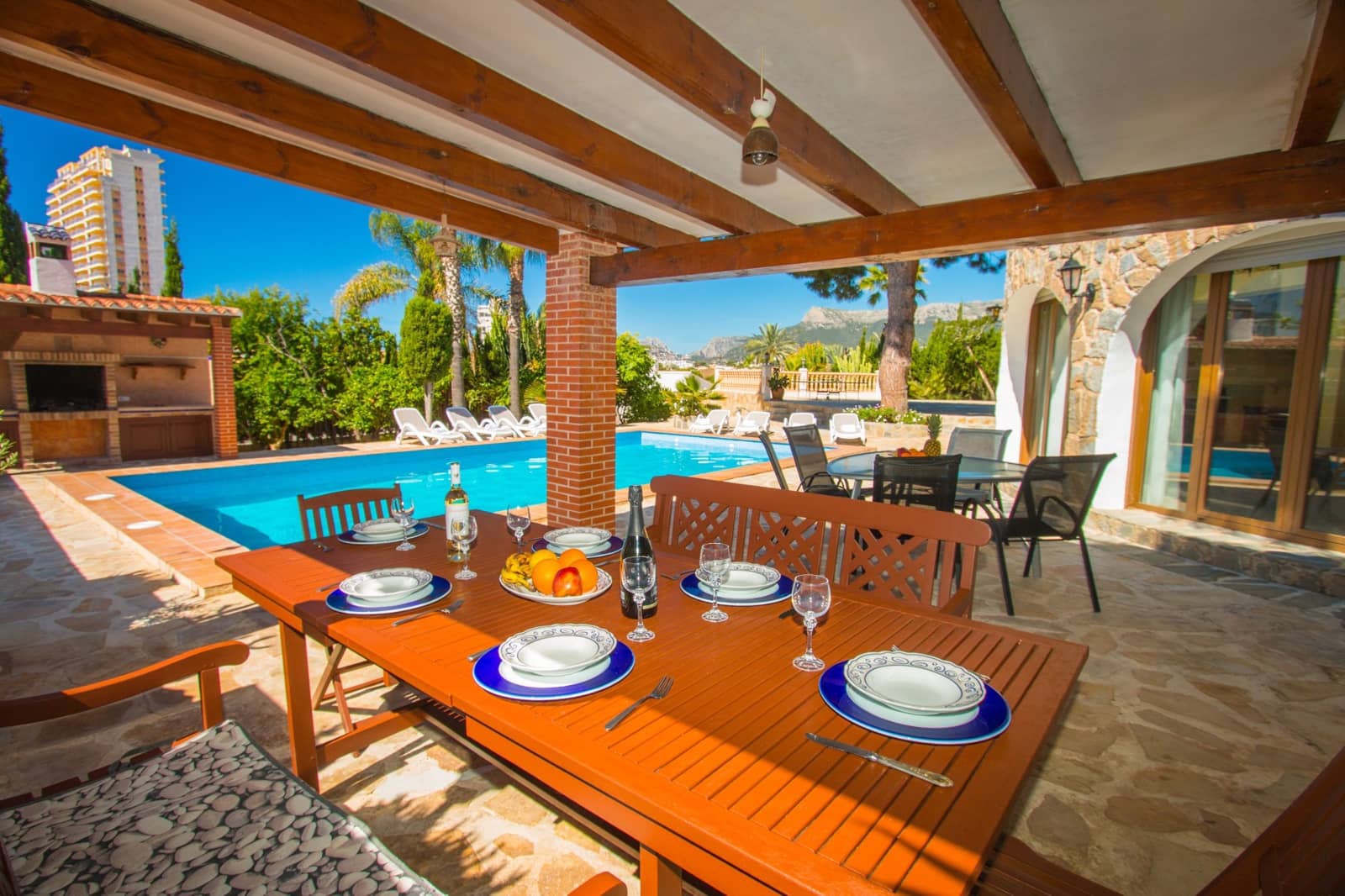 5 Zimmer Villa zu verkaufen in Calpe / Calp mit Pool - 790.000 € (Ref: 10098695)