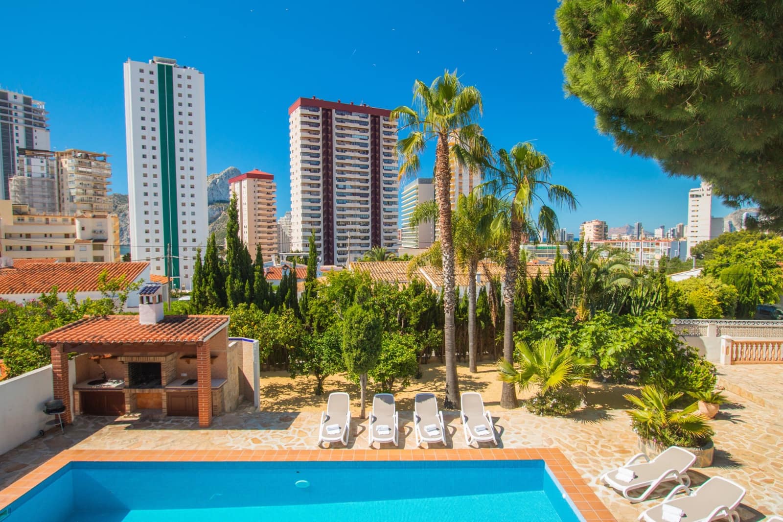 5 Zimmer Villa zu verkaufen in Calpe / Calp mit Pool - 790.000 € (Ref: 10098695)