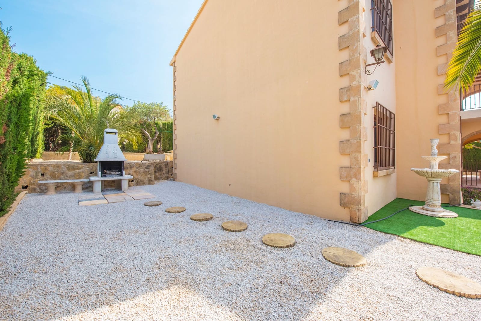 4 quarto Moradia para venda em Benissa com piscina - 954 000 € (Ref: 10098696)