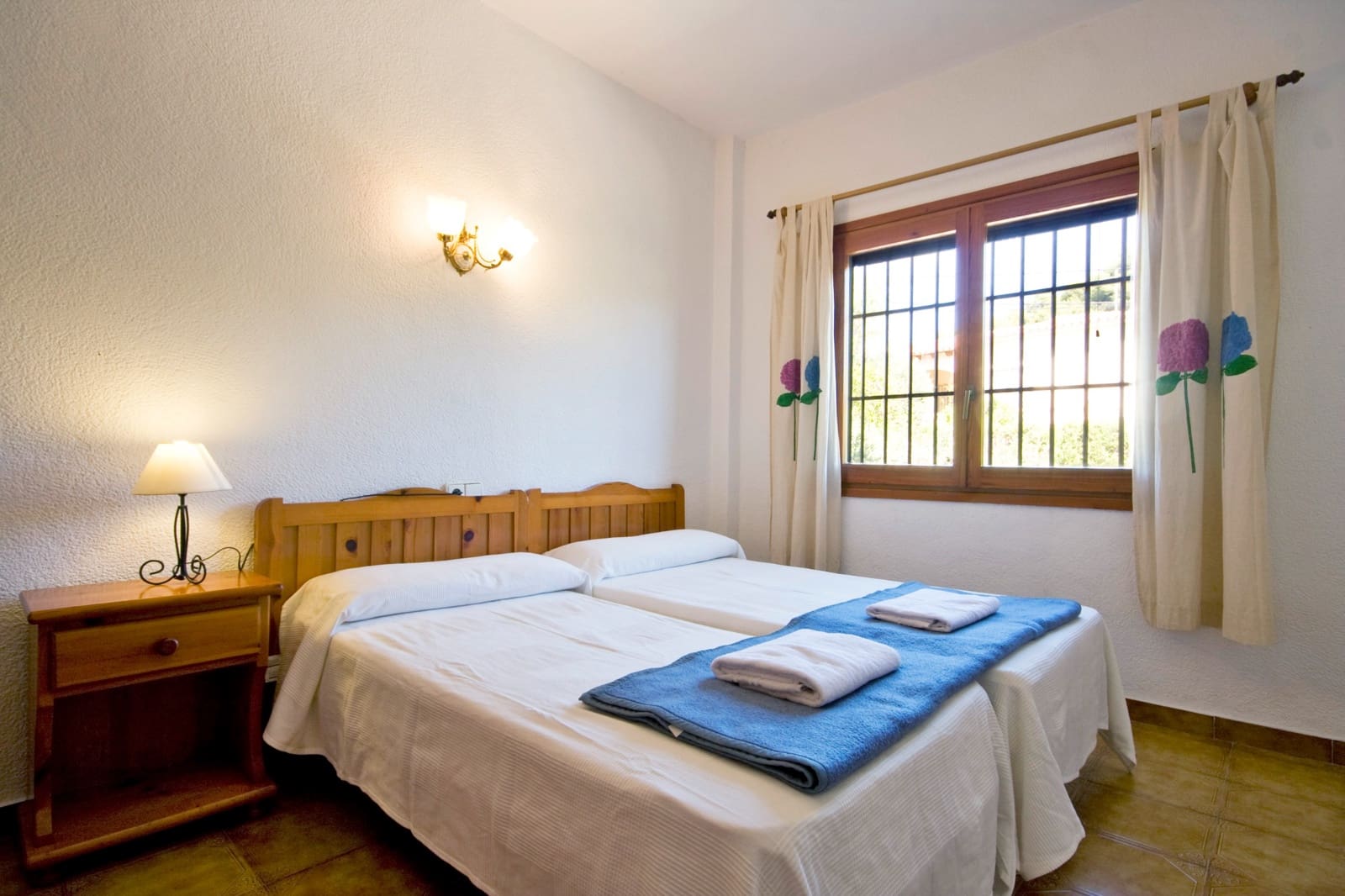 4 quarto Moradia para venda em Benissa com piscina - 954 000 € (Ref: 10098696)