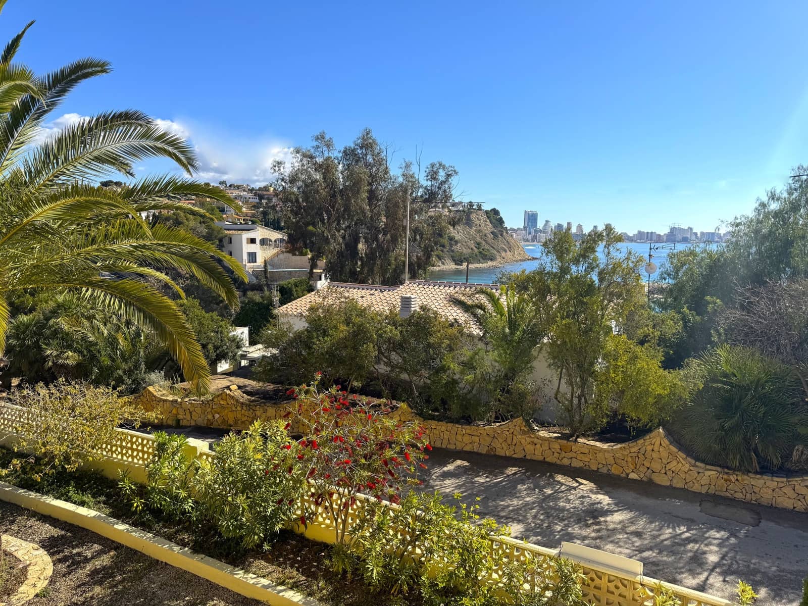 4 quarto Moradia para venda em Calpe / Calp - 725 000 € (Ref: 10098700)