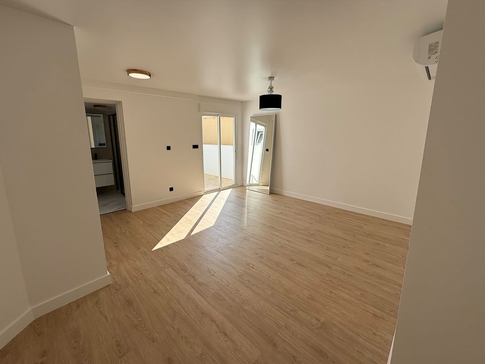 4 quarto Moradia para venda em La Nucia com piscina - 395 000 € (Ref: 10110423)
