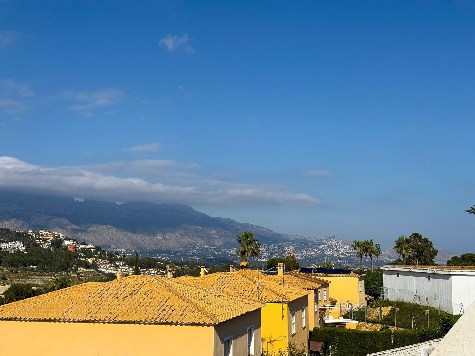 4 quarto Moradia para venda em La Nucia com piscina - 395 000 € (Ref: 10110423)