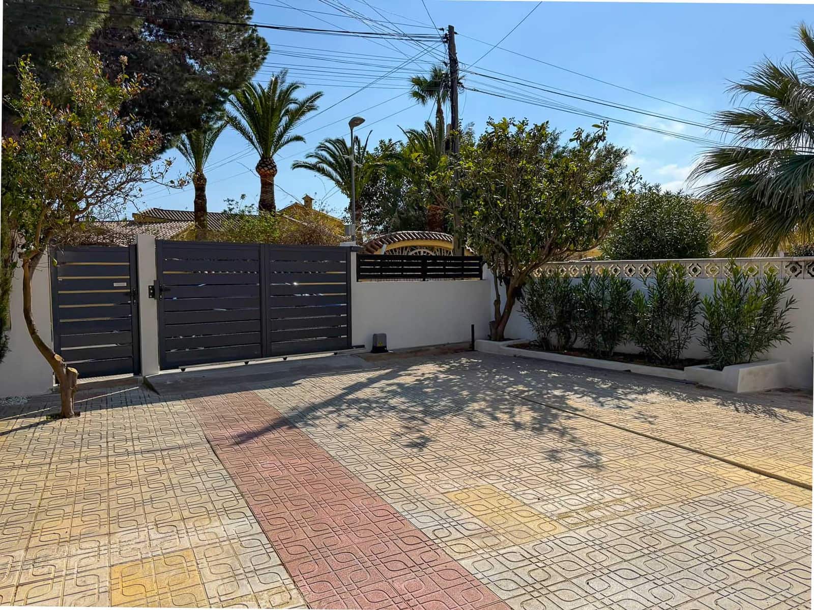 4 quarto Moradia para venda em La Nucia com piscina - 395 000 € (Ref: 10110423)