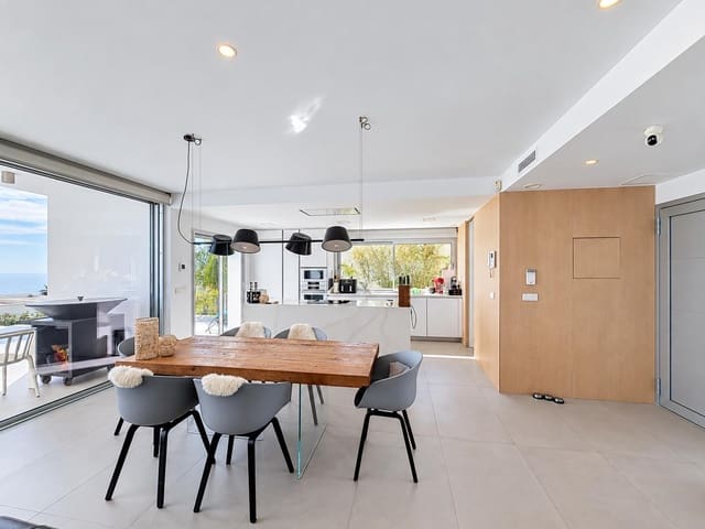 4 soverom Villa til salgs i Benitachell / Benitatxell med svømmebasseng garasje - € 1 695 000 (Ref: 10163766)