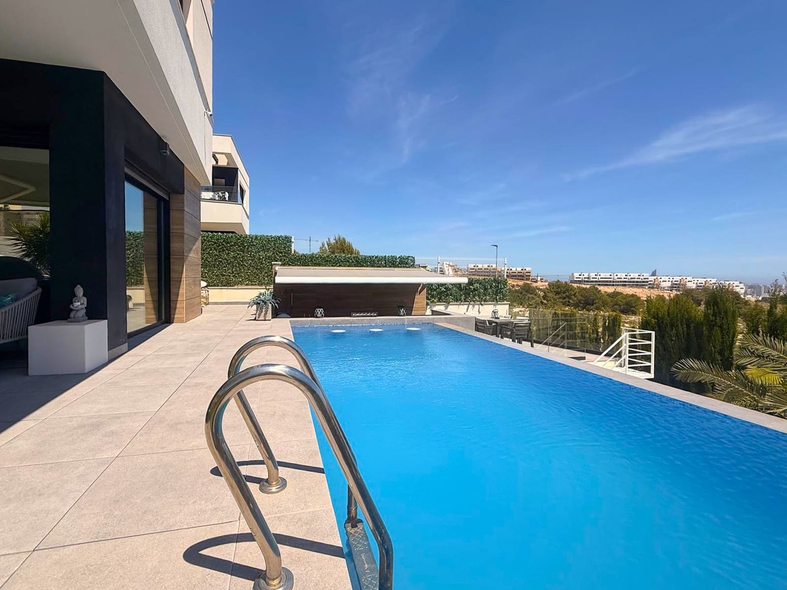 3 sypialnia Willa na sprzedaż w Finestrat z basenem garażem - 849 000 € (Ref: 10165607)