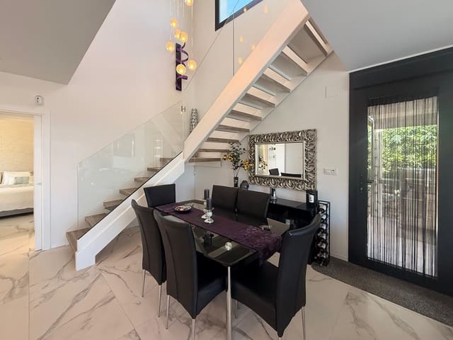 3 sypialnia Willa na sprzedaż w Finestrat z basenem garażem - 849 000 € (Ref: 10165607)