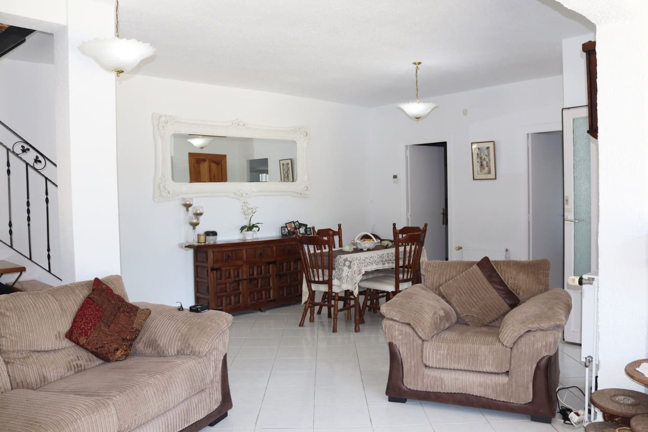5 soverom Villa til salgs i Parcent med garasje - € 360 000 (Ref: 10187249)