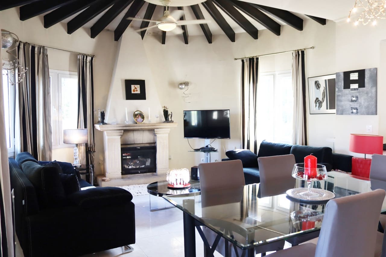 2 sovrum Villa till salu i Murla med garage - 335 000 € (Ref: 10187250)