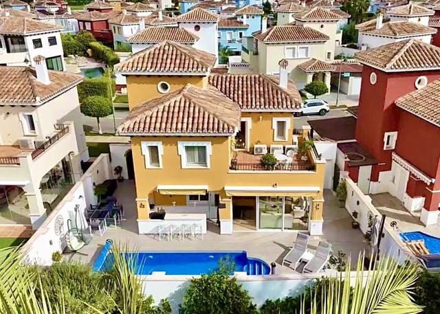 3 slaapkamer Villa te koop in Mar Menor Golf Resort, Torre-Pacheco met zwembad garage - € 525.000 (Ref: 10187566)
