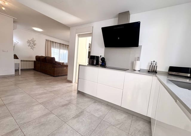 3 slaapkamer Villa te koop in Mar Menor Golf Resort, Torre-Pacheco met zwembad garage - € 525.000 (Ref: 10187566)