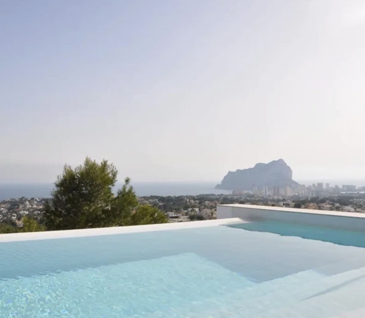 4 bedroom Villa for sale in Calpe / Calp with pool garage - € 2,900,000 (Ref: 7800309)