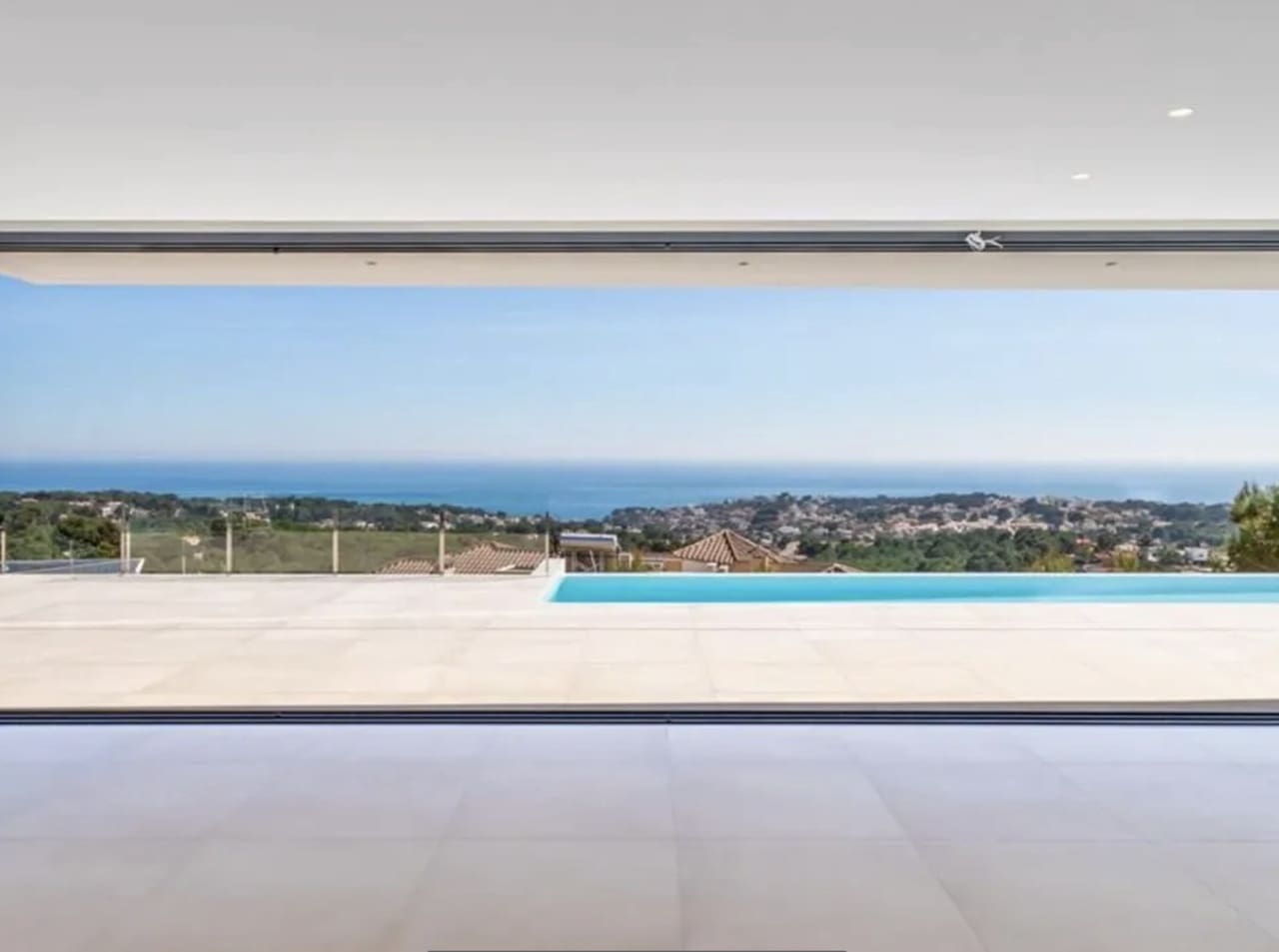 4 bedroom Villa for sale in Calpe / Calp with pool garage - € 2,900,000 (Ref: 7800309)