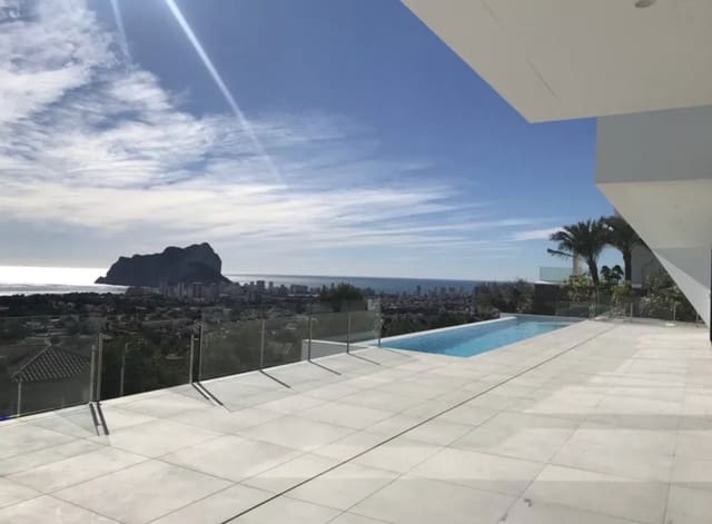 4 bedroom Villa for sale in Calpe / Calp with pool garage - € 2,900,000 (Ref: 7800309)