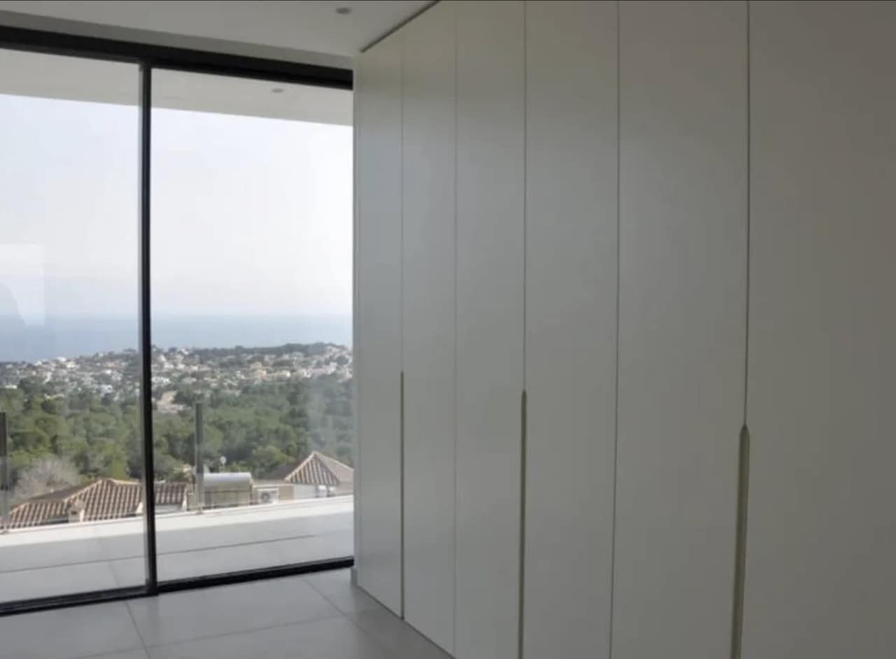 4 bedroom Villa for sale in Calpe / Calp with pool garage - € 2,900,000 (Ref: 7800309)