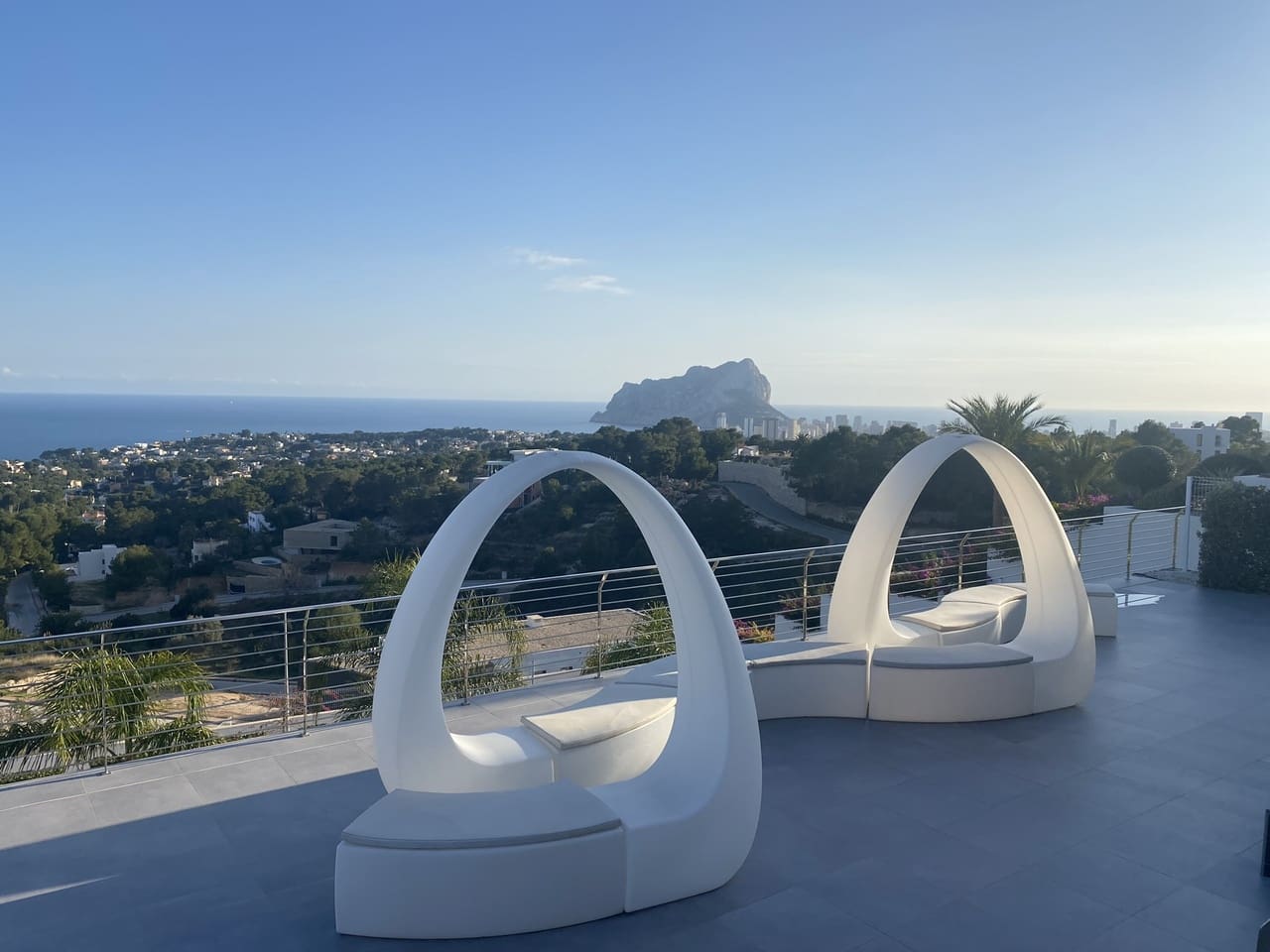 5 makuuhuone Huvila myytävänä paikassa Benissa mukana uima-altaan 
autotalli - 2 480 000 € (Ref: 7800616)