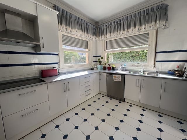 7 sovrum Villa till salu i Dénia med garage - 1 600 000 € (Ref: 8076076)