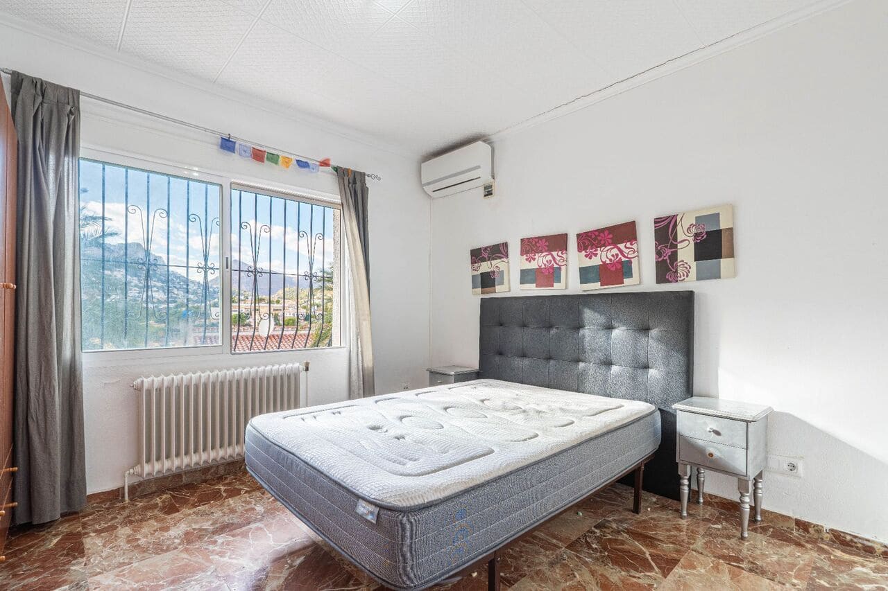 7 bedroom Villa for sale in Calpe / Calp with pool garage - € 690,000 (Ref: 8123831)