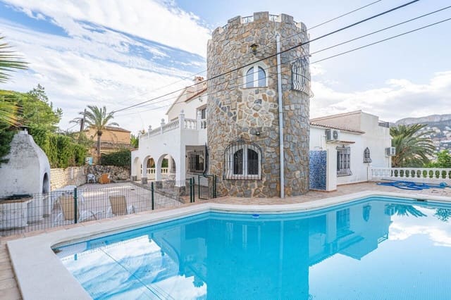 7 soveværelse Villa til salg i Calpe / Calp med swimmingpool garage - € 690.000 (Ref: 8123831)