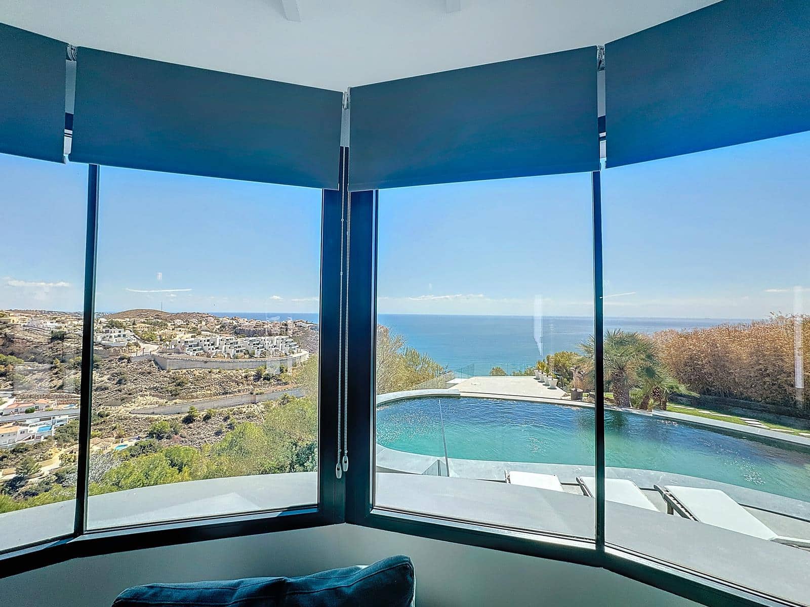 3 bedroom Villa for sale in Benitachell / Benitatxell with pool garage - € 1,200,000 (Ref: 8309618)