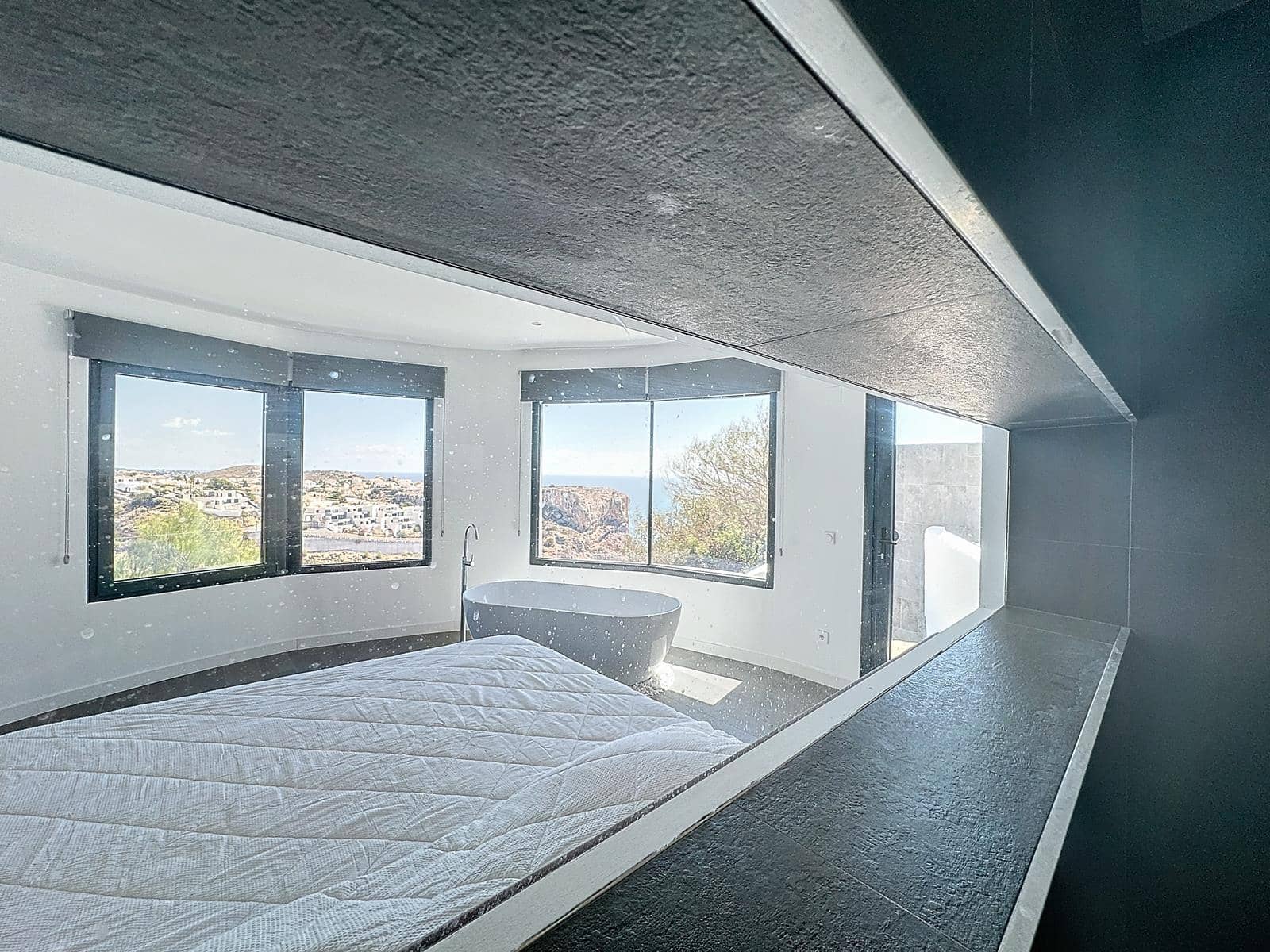 3 bedroom Villa for sale in Benitachell / Benitatxell with pool garage - € 1,200,000 (Ref: 8309618)