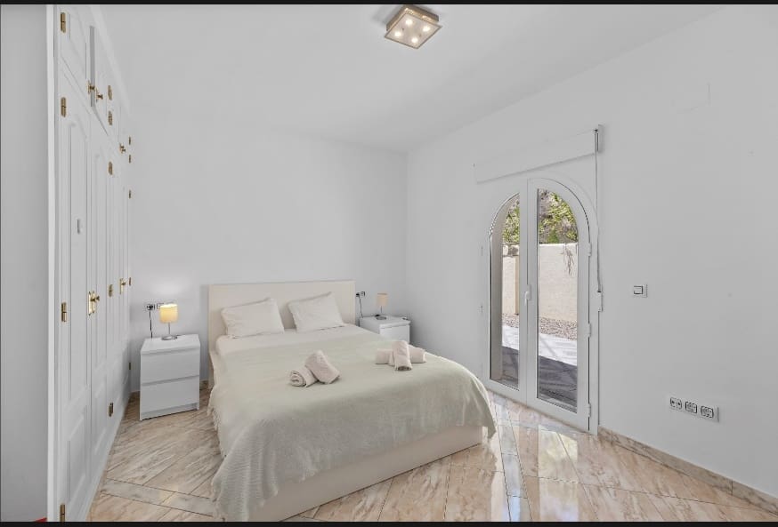4 camera da letto Villa in vendita in Calpe / Calp con piscina garage - 1.400.000 € (Rif: 8360699)