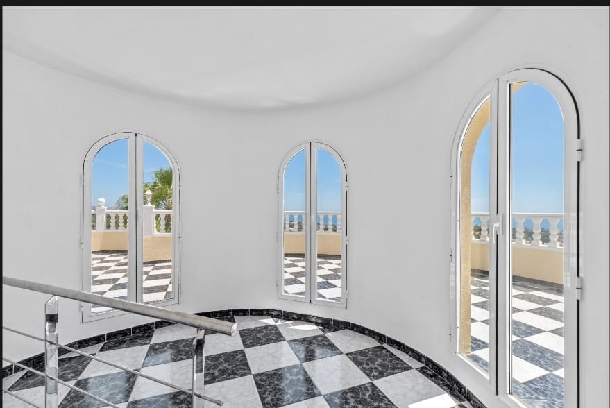 4 camera da letto Villa in vendita in Calpe / Calp con piscina garage - 1.400.000 € (Rif: 8360699)