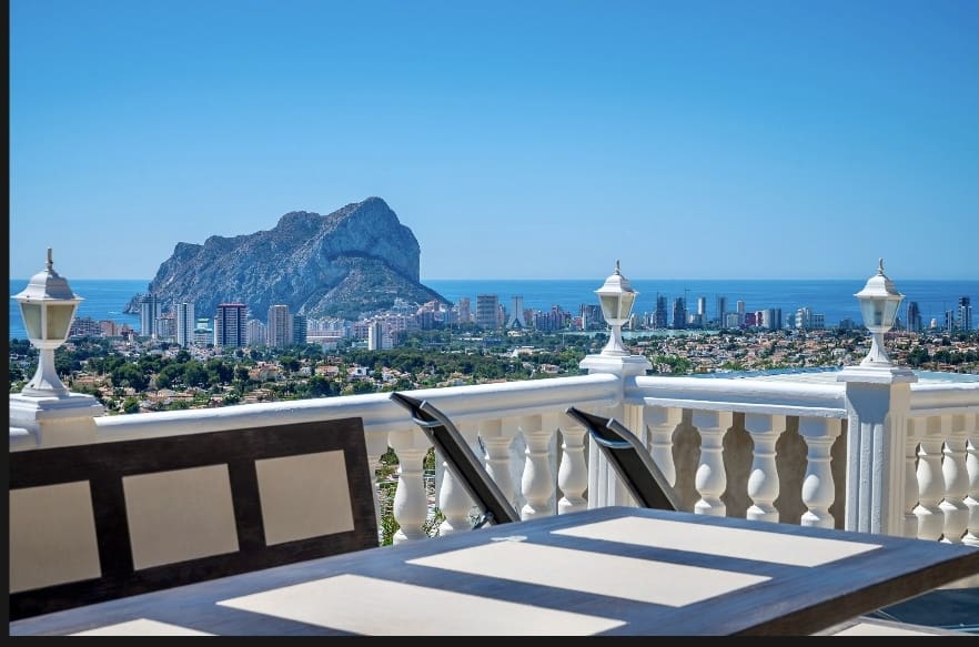 4 camera da letto Villa in vendita in Calpe / Calp con piscina garage - 1.400.000 € (Rif: 8360699)
