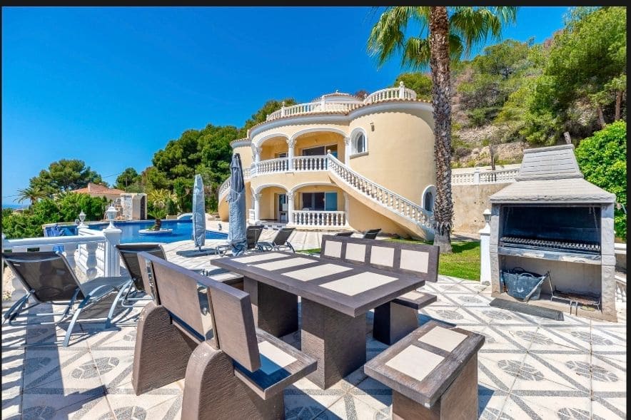4 camera da letto Villa in vendita in Calpe / Calp con piscina garage - 1.400.000 € (Rif: 8360699)