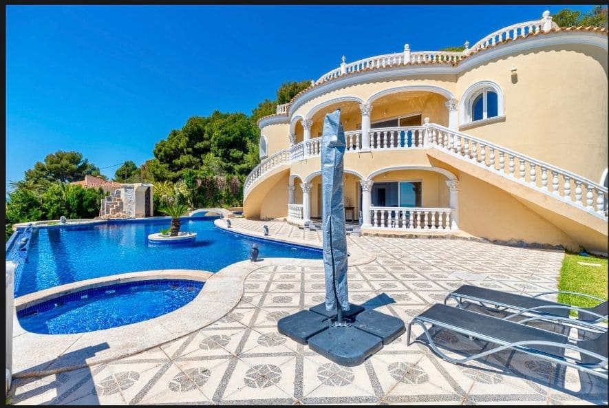 4 camera da letto Villa in vendita in Calpe / Calp con piscina garage - 1.400.000 € (Rif: 8360699)