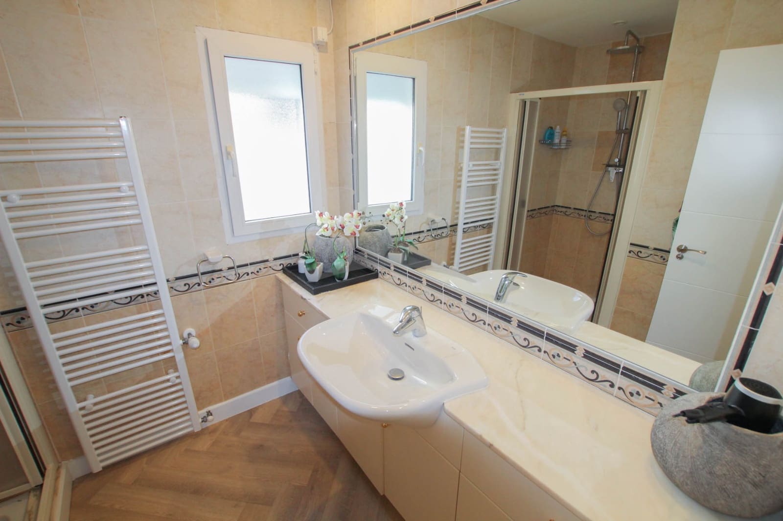 5 soveværelse Villa til salg i Benissa med swimmingpool - € 1.275.000 (Ref: 8584902)