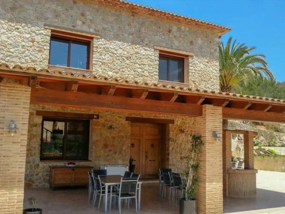 4 bedroom Finca/Country House for sale in Pedreguer with pool garage - € 1,290,000 (Ref: 8714219)