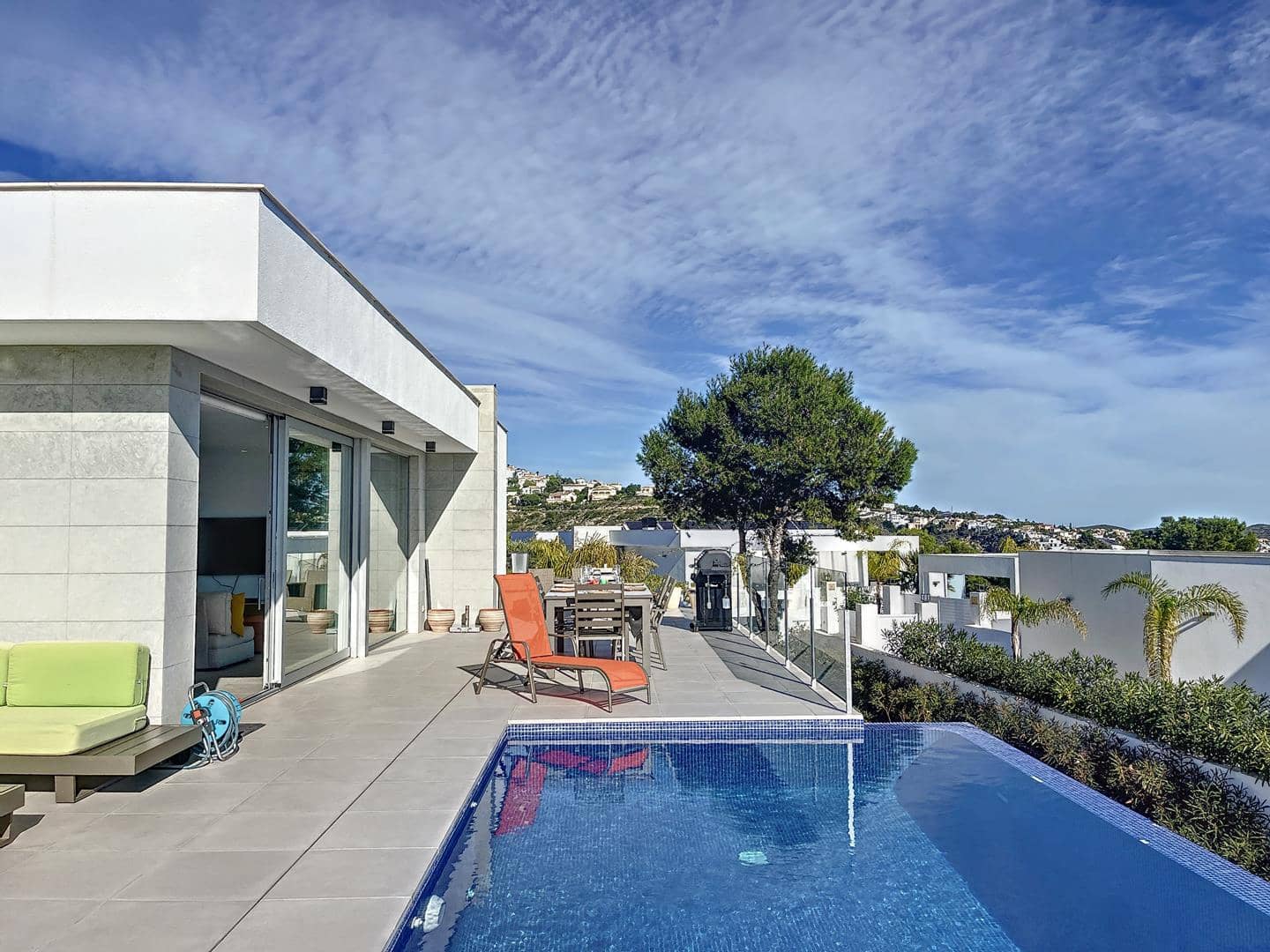 4 bedroom Villa for sale in Benitachell / Benitatxell with pool garage - € 1,295,000 (Ref: 8751571)