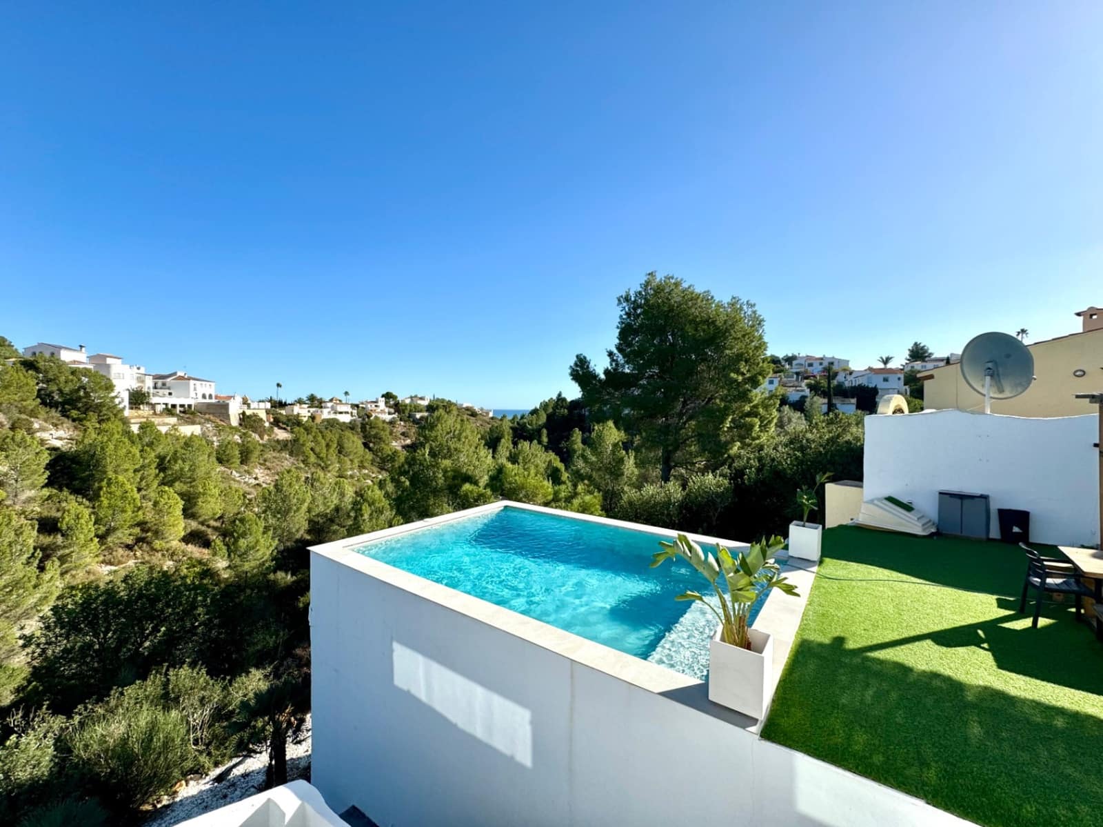 4 quarto Moradia para venda em Denia com piscina - 480 000 € (Ref: 8771054)