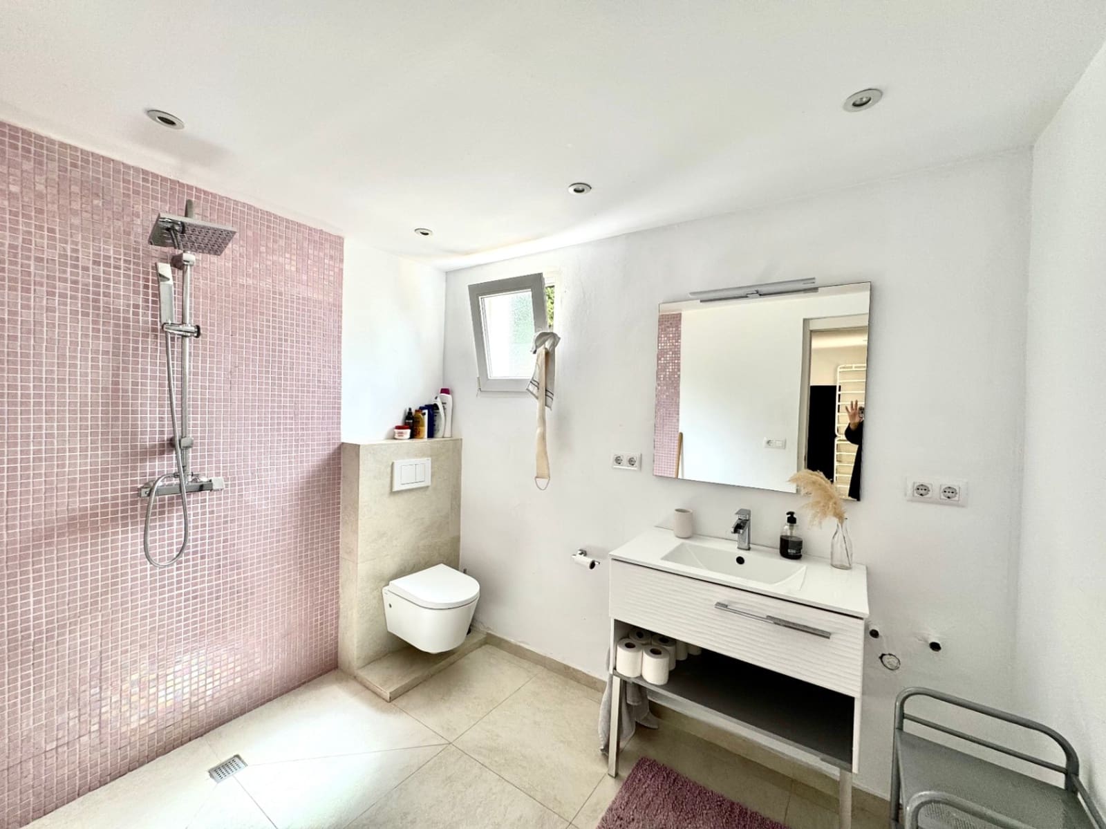 5 bedroom Villa for sale in La Nucia with pool garage - € 790,000 (Ref: 8771055)