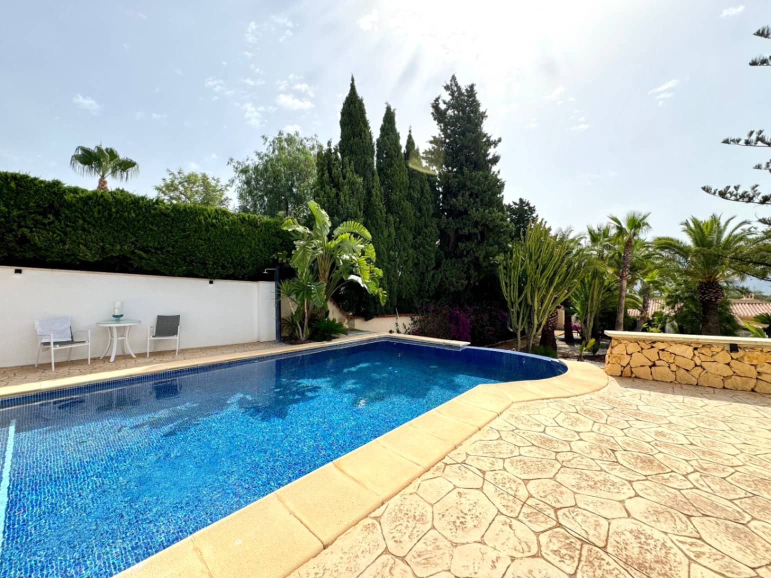 5 bedroom Villa for sale in La Nucia with pool garage - € 790,000 (Ref: 8771055)