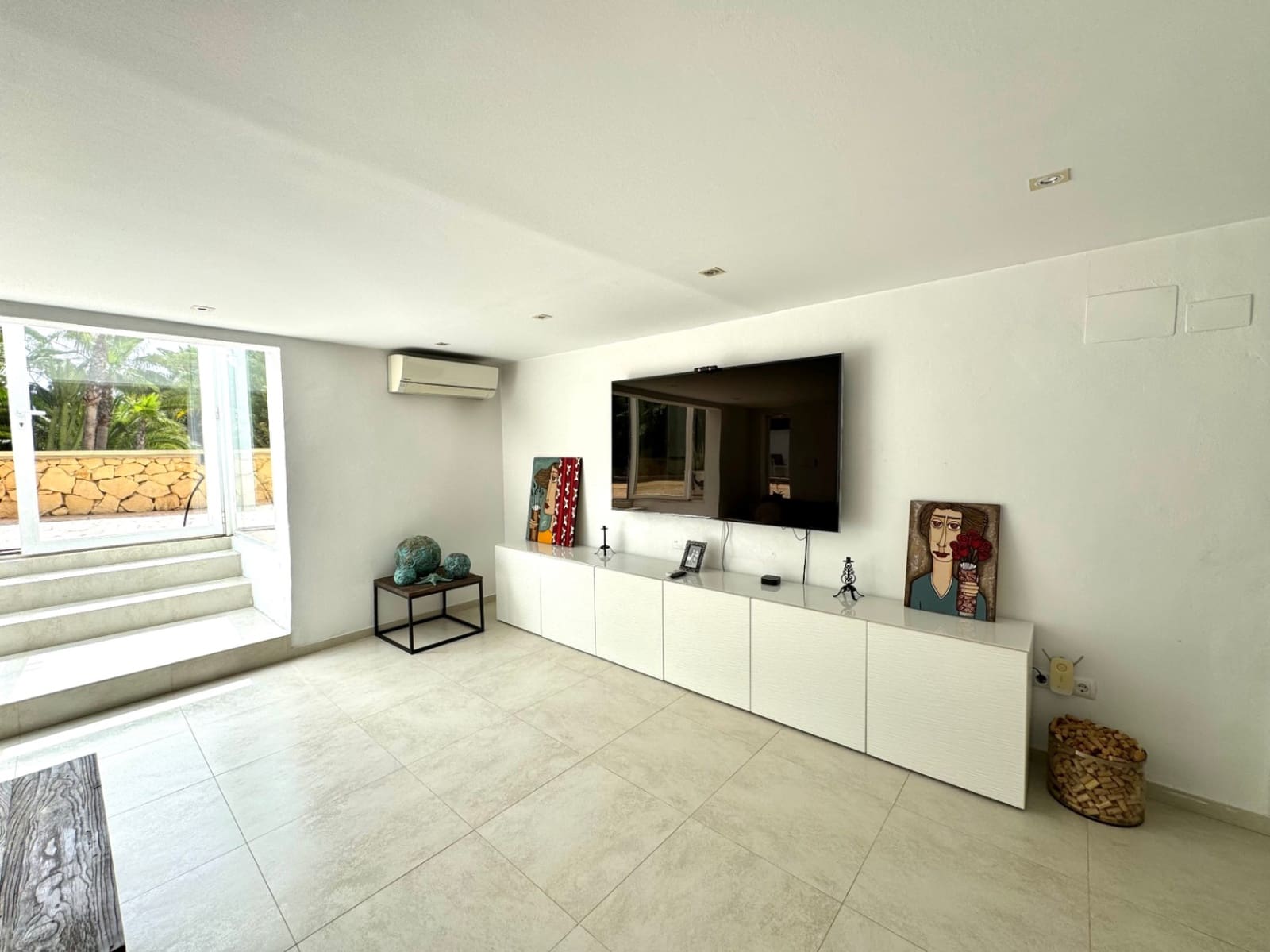 5 bedroom Villa for sale in La Nucia with pool garage - € 790,000 (Ref: 8771055)