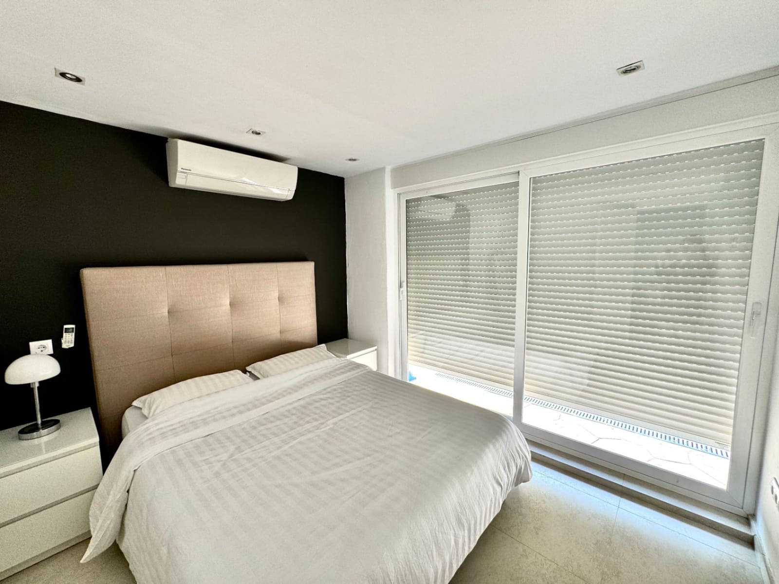 5 bedroom Villa for sale in La Nucia with pool garage - € 790,000 (Ref: 8771055)