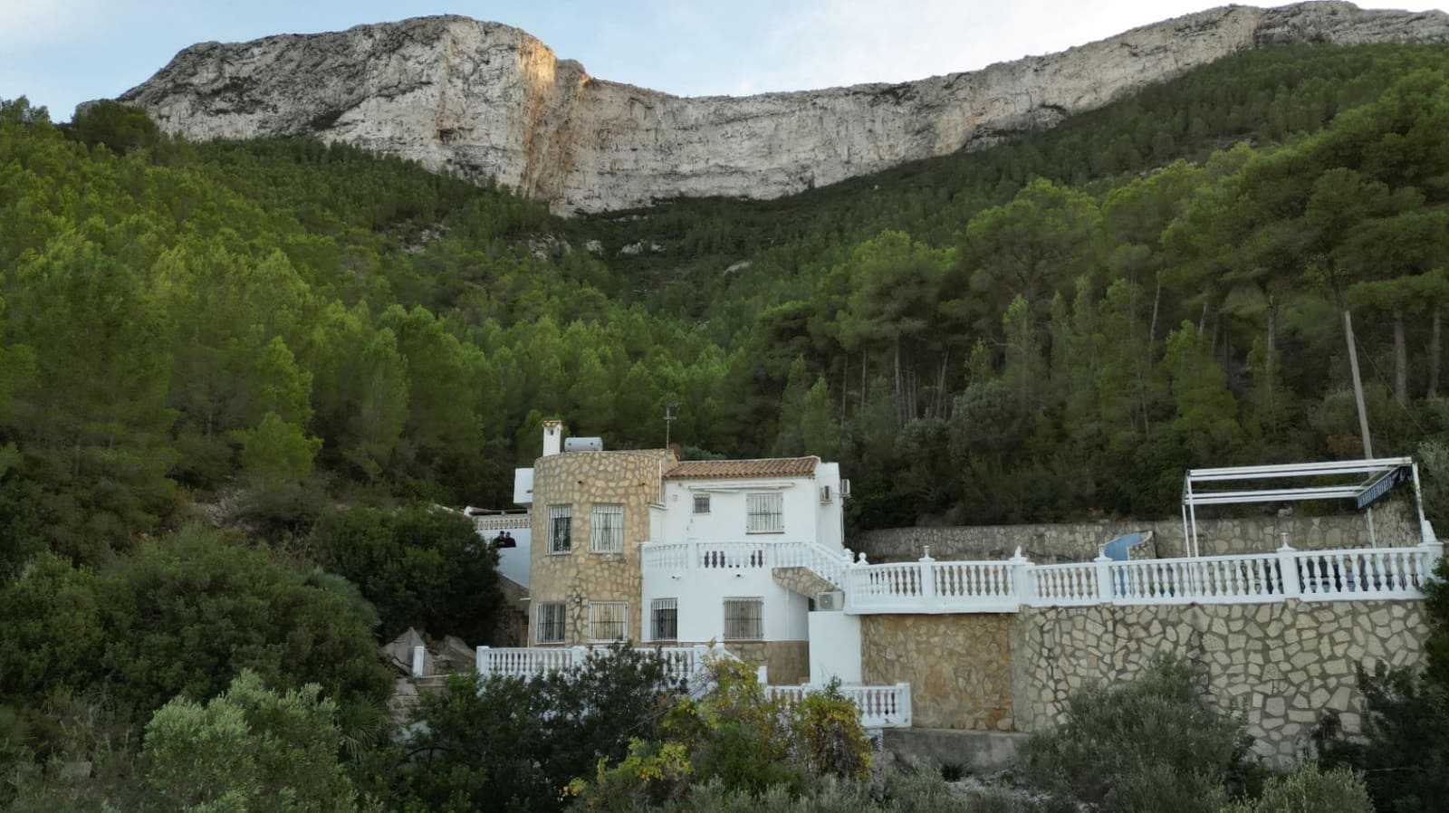 4 soverom Villa til salgs i Denia med svømmebasseng garasje - € 580 000 (Ref: 8771057)